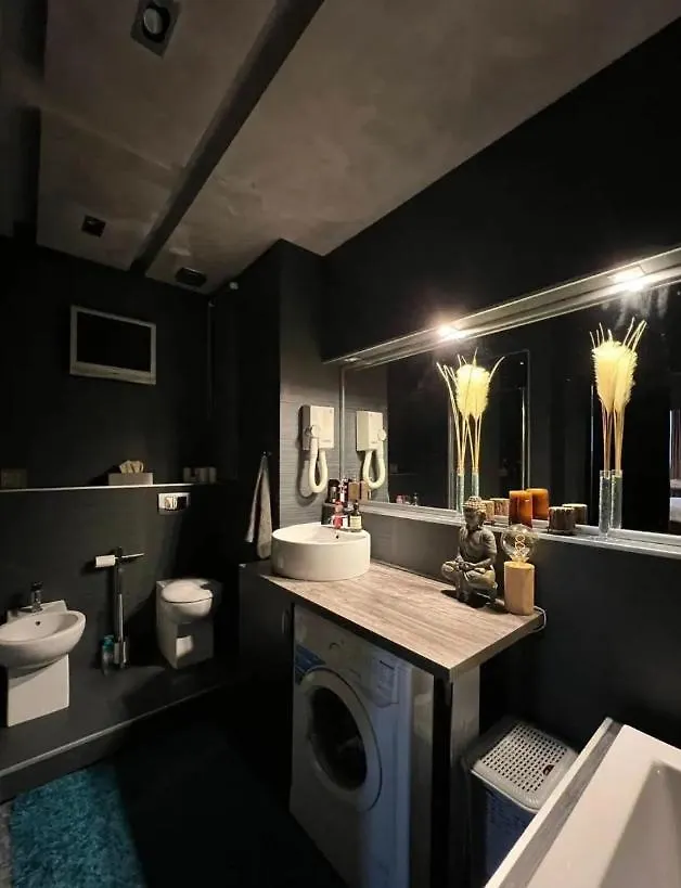 Cosy And Modern 2 Bedroom Apartment In Brussels