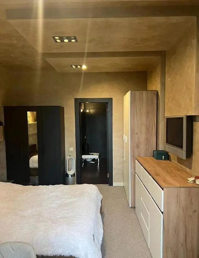 Cosy And Modern 2 Bedroom Apartment In Brussels