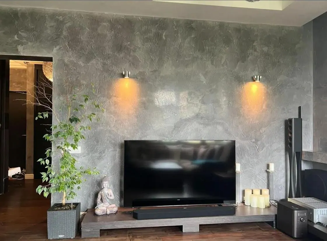 Cosy And Modern 2 Bedroom Apartment In Brussels
